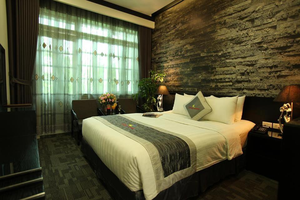 Tuong VI Hotel Hai Phong Buitenkant foto